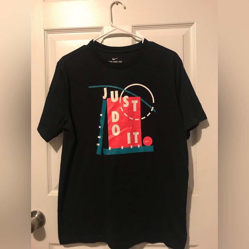Nike T-shirt